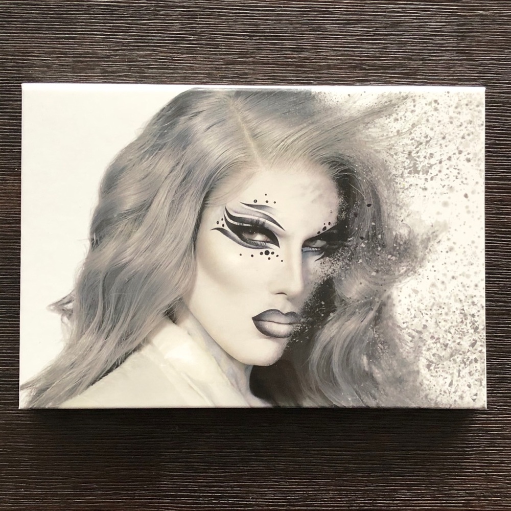 Jeffree Star Cremated Palette